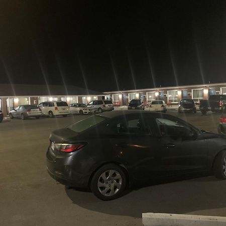 Orono Twin Oaks Motel المظهر الخارجي الصورة