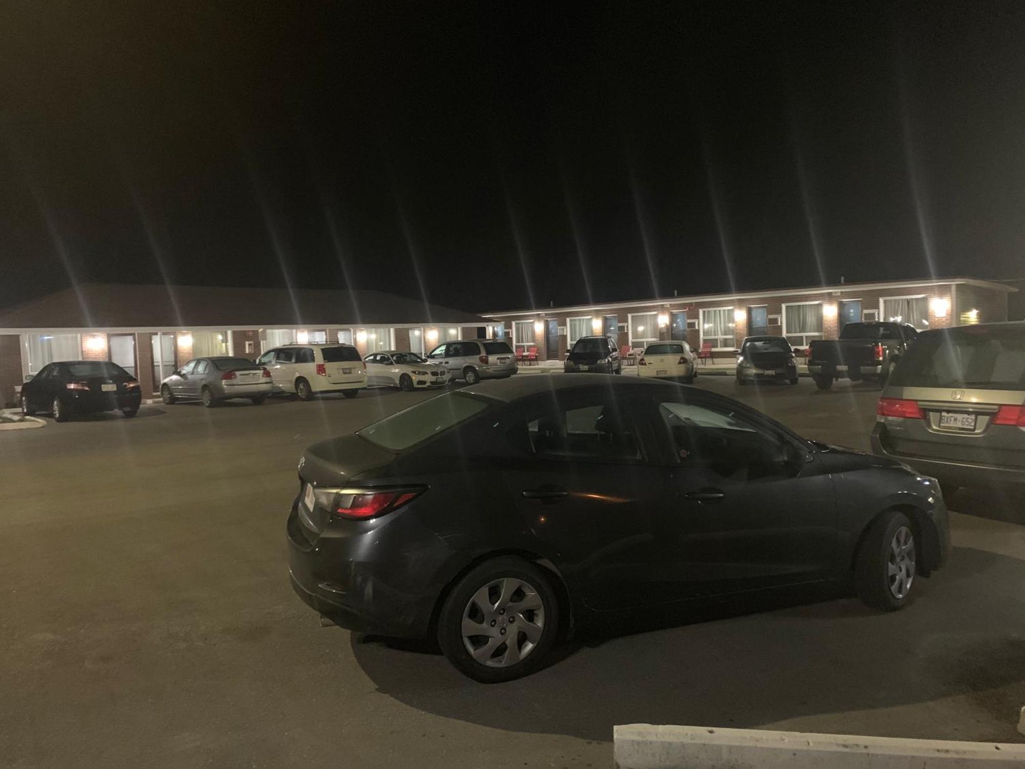 Orono Twin Oaks Motel المظهر الخارجي الصورة