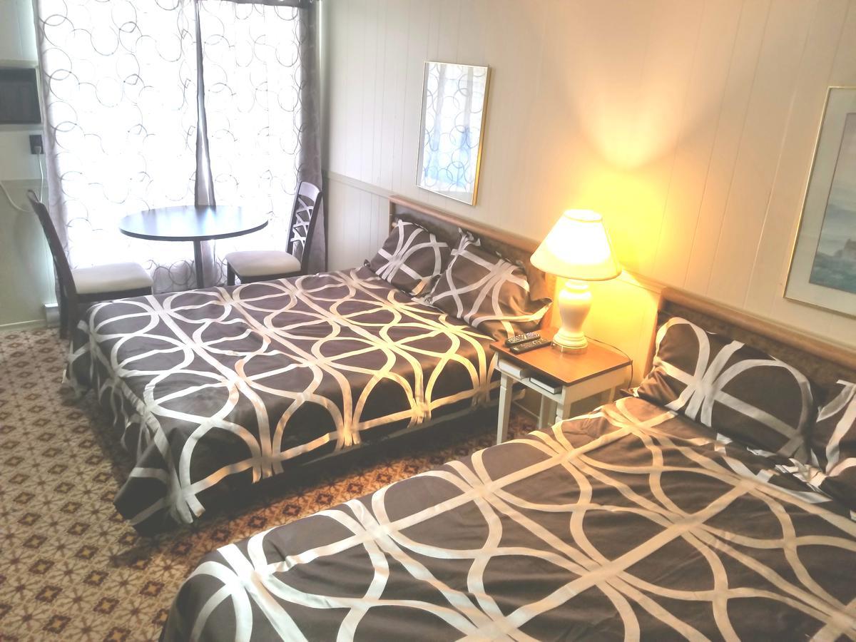 Orono Twin Oaks Motel المظهر الخارجي الصورة