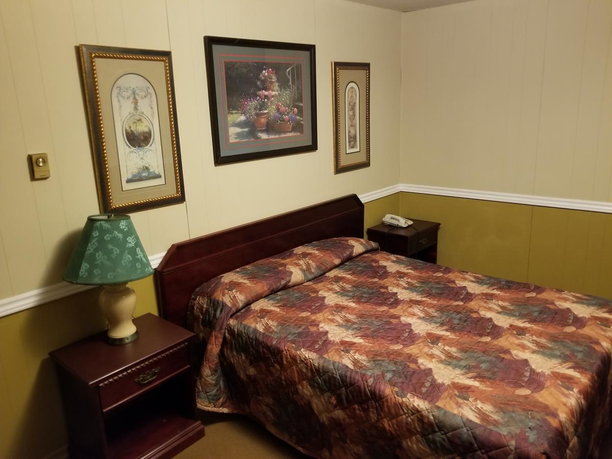 Orono Twin Oaks Motel المظهر الخارجي الصورة